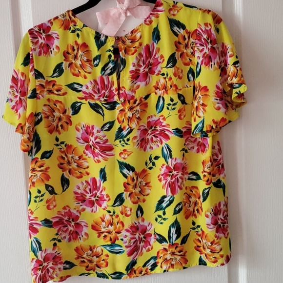 Blouse - Picture 3 of 4